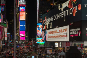 Trendy w digital marketingu 2025 – jak agencja pomoże Ci być o krok przed konkurencją?