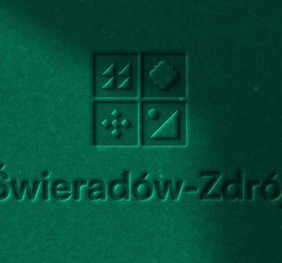 Świeradów-Zdrój ma nowe logo i identyfikację, za którą stoi Cięty Język